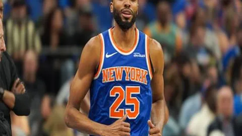 沧州雄狮与上海申花战平，敦比亚进球奥斯卡头球扳平比分